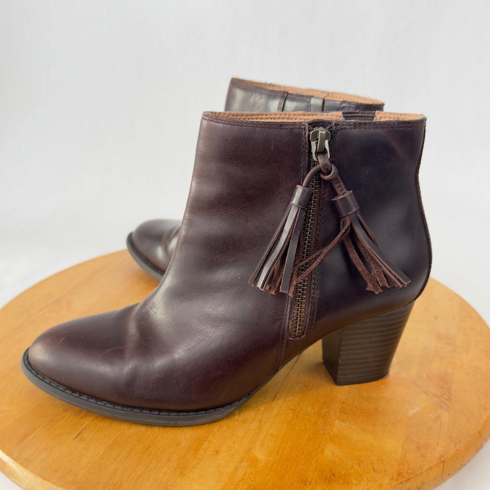Vionic Upright Madeline Ankle Bootie Chocolate Brown Leather, Tassel Zipper Sz 7